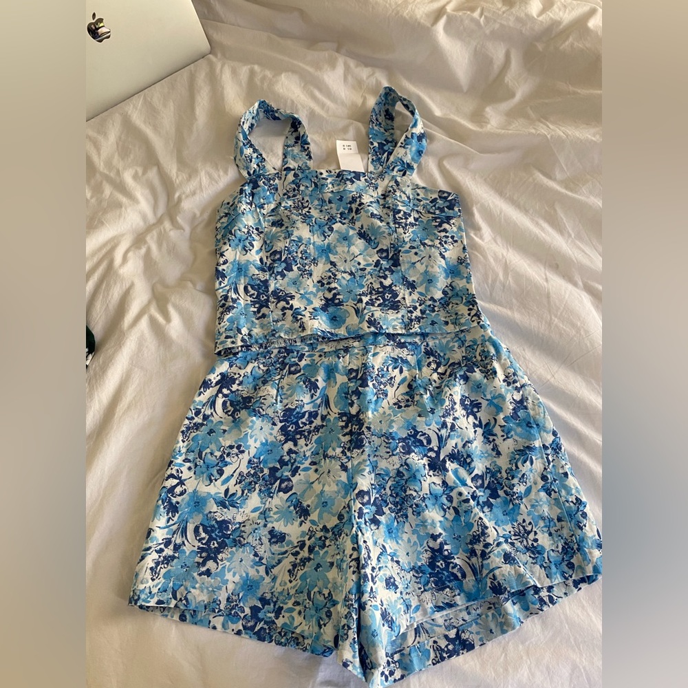 NWT - Abercrombie matching 2 piece set